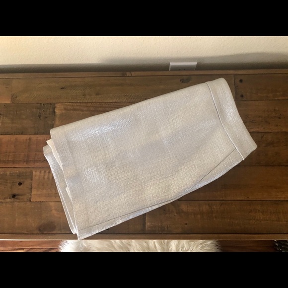 BNWT WHBM Metallic Silver Skirt Size 6p - Picture 8 of 13